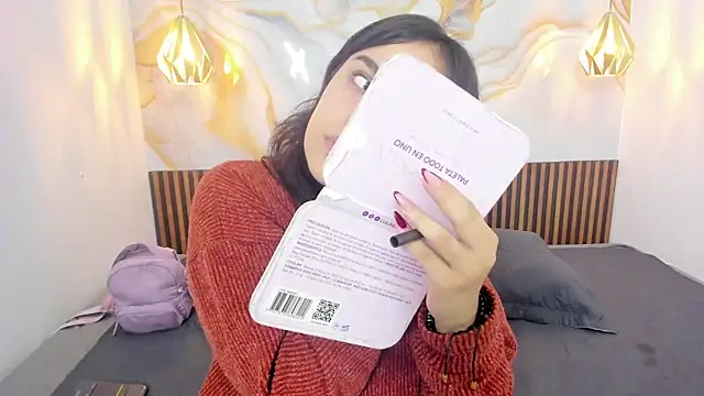 MelissaGilll online show from November 20, 1:44 pm