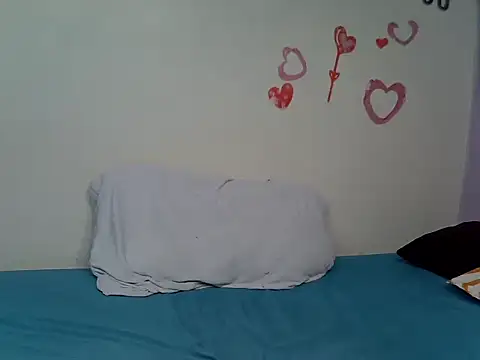 Snapshot of Hotnessy chatting on December 20, 11:16 pm Hotnessy online show from December 20, 11:16 pm