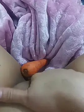 Snapshot of hayatsixi chatting on February 11, 9:20 am hayatsixi online show from February 11, 9:20 am