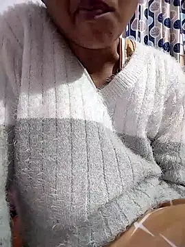 Snapshot of shalini_fire chatting on January 16, 10:10 am shalini fire online show from January 16, 10:10 am