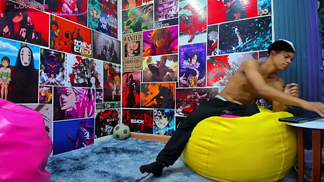 Snapshot of Jeffry_wolvess chatting on January 2, 3:29 pm Jeffry wolvess online show from January 2, 3:29 pm