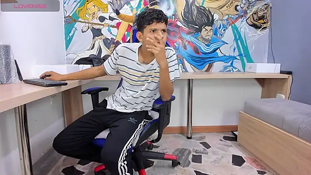 Snapshot of Jeffry_wolvess chatting on January 30, 12:48 pm Jeffry wolvess online show from January 30, 12:48 pm