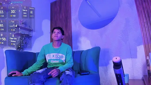 Snapshot of Jeffry_wolvess chatting on February 7, 11:58 am Jeffry wolvess online show from February 7, 11:58 am