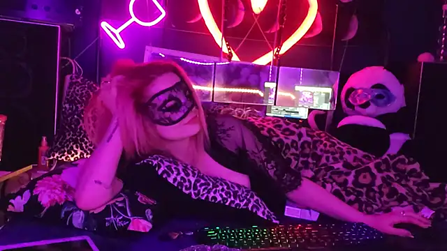 anonymouszN online show from January 17, 12:10 am