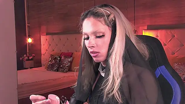 Snapshot of PamelamyDreamys chatting on February 26, 12:14 pm PamelamyDreamys online show from February 26, 12:14 pm