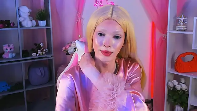 Snapshot of PamelamyDreamys chatting on September 22, 3:58 pm PamelamyDreamys online show from September 22, 3:58 pm