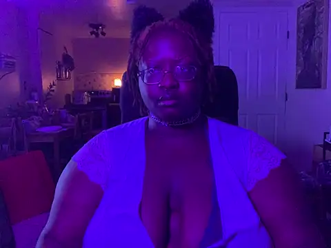 BigKittyRaven online show from December 10, 1:54 am