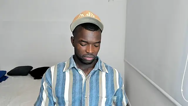 Dylan Taylor online show from February 15, 8:22 am