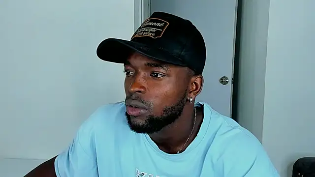 Dylan Taylor online show from October 6, 3:48 am