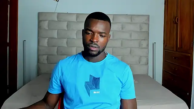 Dylan Taylor online show from March 7, 2:41 am