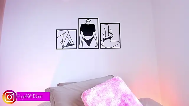 ellie mcdonald online show from February 2, 8:07 pm