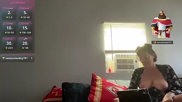 skarfosbabes69 online show from April 16, 9:39 pm