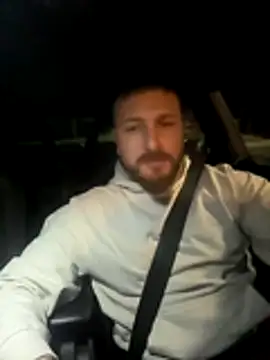 Snapshot of Mustafa-231 chatting on December 1, 12:37 am Mustafa-231 online show from December 1, 12:37 am