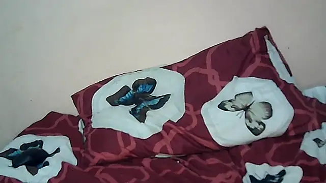 Snapshot of SexyEbonyPlaygirl chatting on January 23, 6:45 pm SexyEbonyPlaygirl online show from January 23, 6:45 pm