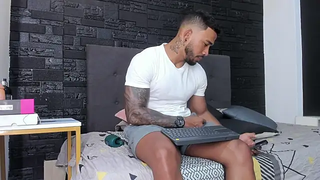 bruno miller  online show from September 13, 9:25 pm