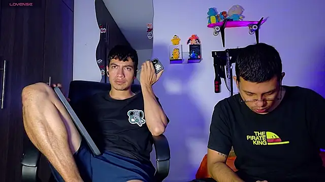 Snapshot of Nymphobuddies chatting on September 23, 1:19 am Nymphobuddies online show from September 23, 1:19 am