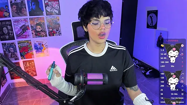 gooddess isis online show from February 10, 9:35 am