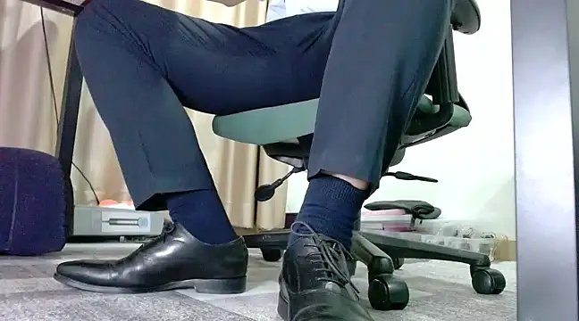 softlyS online show from March 7, 3:49 pm