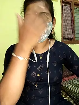 Snapshot of Tamil_Shalini_Lustyy chatting on January 21, 2:15 pm Tamil Shalini Lustyy online show from January 21, 2:15 pm