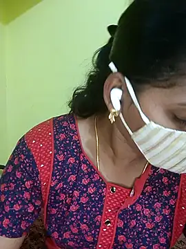 Snapshot of Tamil_Shalini_Lustyy chatting on February 12, 4:55 pm Tamil Shalini Lustyy online show from February 12, 4:55 pm