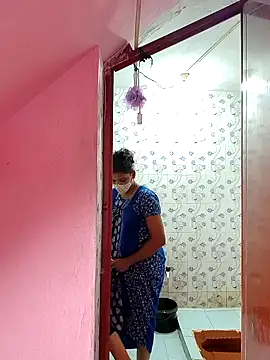 Snapshot of Tamil_Shalini_Lustyy chatting on September 19, 5:53 am Tamil Shalini Lustyy online show from September 19, 5:53 am