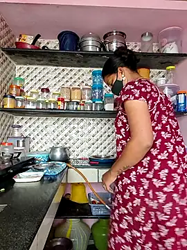 Snapshot of Tamil_Shalini_Lustyy chatting on October 21, 3:18 am Tamil Shalini Lustyy online show from October 21, 3:18 am