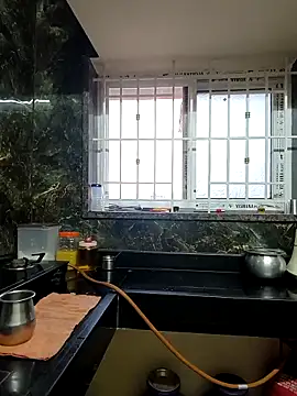 Tamil Shalini Lustyy online show from February 21, 1:17 am