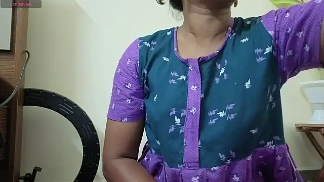 Tamil Shalini Lustyy online show from March 13, 12:45 pm