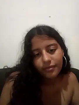 Snapshot of Babydol18_ chatting on December 31, 1:04 am Babydol18 online show from December 31, 1:04 am
