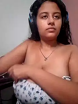 Snapshot of Babydol18_ chatting on February 23, 10:20 pm Babydol18 online show from February 23, 10:20 pm