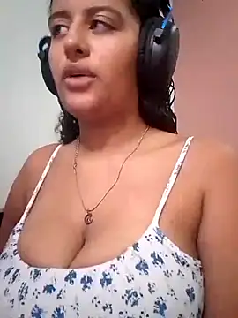 Snapshot of Babydol18_ chatting on February 26, 8:22 pm Babydol18 online show from February 26, 8:22 pm