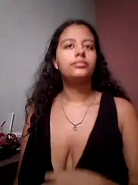 Snapshot of Babydol18_ chatting on March 6, 11:31 pm Babydol18 online show from March 6, 11:31 pm