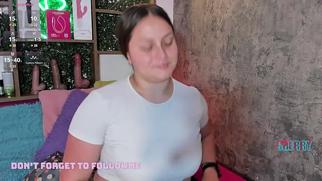 cherry coper online show from November 13, 12:37 pm