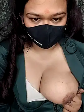 Snapshot of Mayuri77 chatting on January 14, 4:50 pm Mayuri77 online show from January 14, 4:50 pm