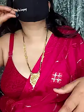 Snapshot of Mayuri77 chatting on January 19, 8:39 am Mayuri77 online show from January 19, 8:39 am