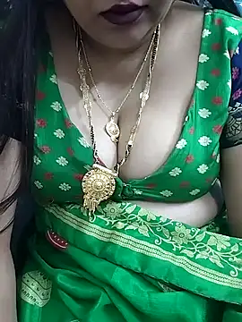 Snapshot of Mayuri77 chatting on February 1, 4:46 am Mayuri77 online show from February 1, 4:46 am