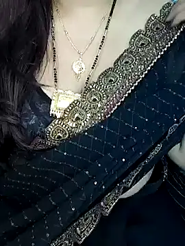 Snapshot of Mayuri77 chatting on February 4, 3:47 pm Mayuri77 online show from February 4, 3:47 pm