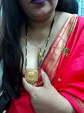 Snapshot of Mayuri77 chatting on February 14, 8:10 am Mayuri77 online show from February 14, 8:10 am