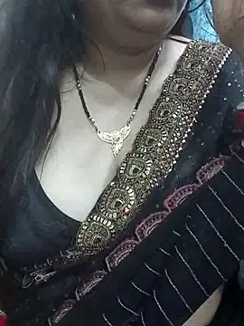 Snapshot of Mayuri77 chatting on March 11, 8:09 pm Mayuri77 online show from March 11, 8:09 pm