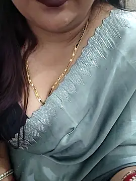 Snapshot of Mayuri77 chatting on October 6, 7:22 pm Mayuri77 online show from October 6, 7:22 pm