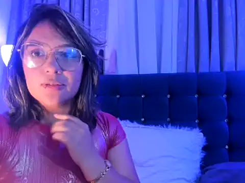 Snapshot of Pandoracherry chatting on January 10, 5:26 am Pandoracherry online show from January 10, 5:26 am