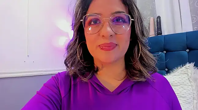 Snapshot of Pandoracherry chatting on February 13, 3:18 am Pandoracherry online show from February 13, 3:18 am