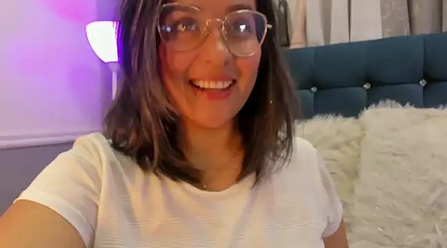 Snapshot of Pandoracherry chatting on March 10, 3:01 am Pandoracherry online show from March 10, 3:01 am