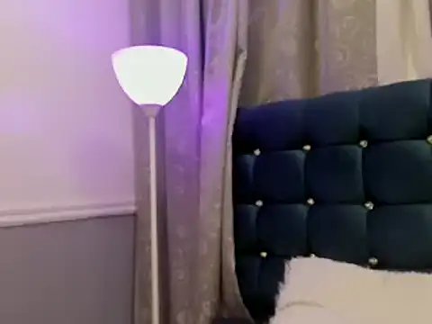 Snapshot of Pandoracherry chatting on March 17, 5:45 am Pandoracherry online show from March 17, 5:45 am