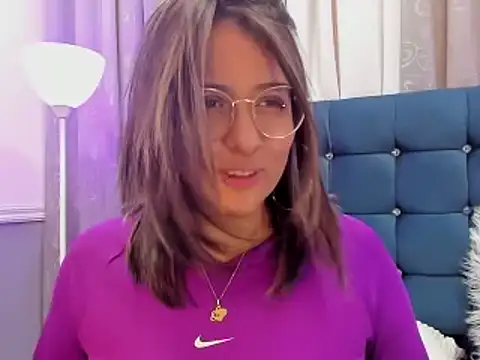 Snapshot of Pandoracherry chatting on March 22, 1:08 pm Pandoracherry online show from March 22, 1:08 pm