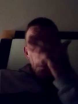 Snapshot of Tattooguy_86 chatting on November 24, 6:07 pm Tattooguy 86 online show from November 24, 6:07 pm