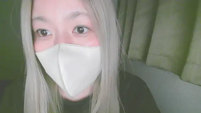 Remi official online show from April 22, 7:04 pm