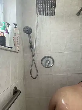 Snapshot of shyfr34k chatting on March 8, 7:31 pm shyfr34k online show from March 8, 7:31 pm