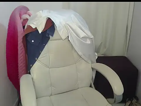 Xileny-Halliwey online show from January 25, 11:13 am