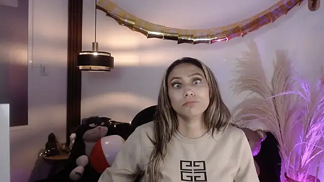 salome drasin online show from October 24, 6:21 am